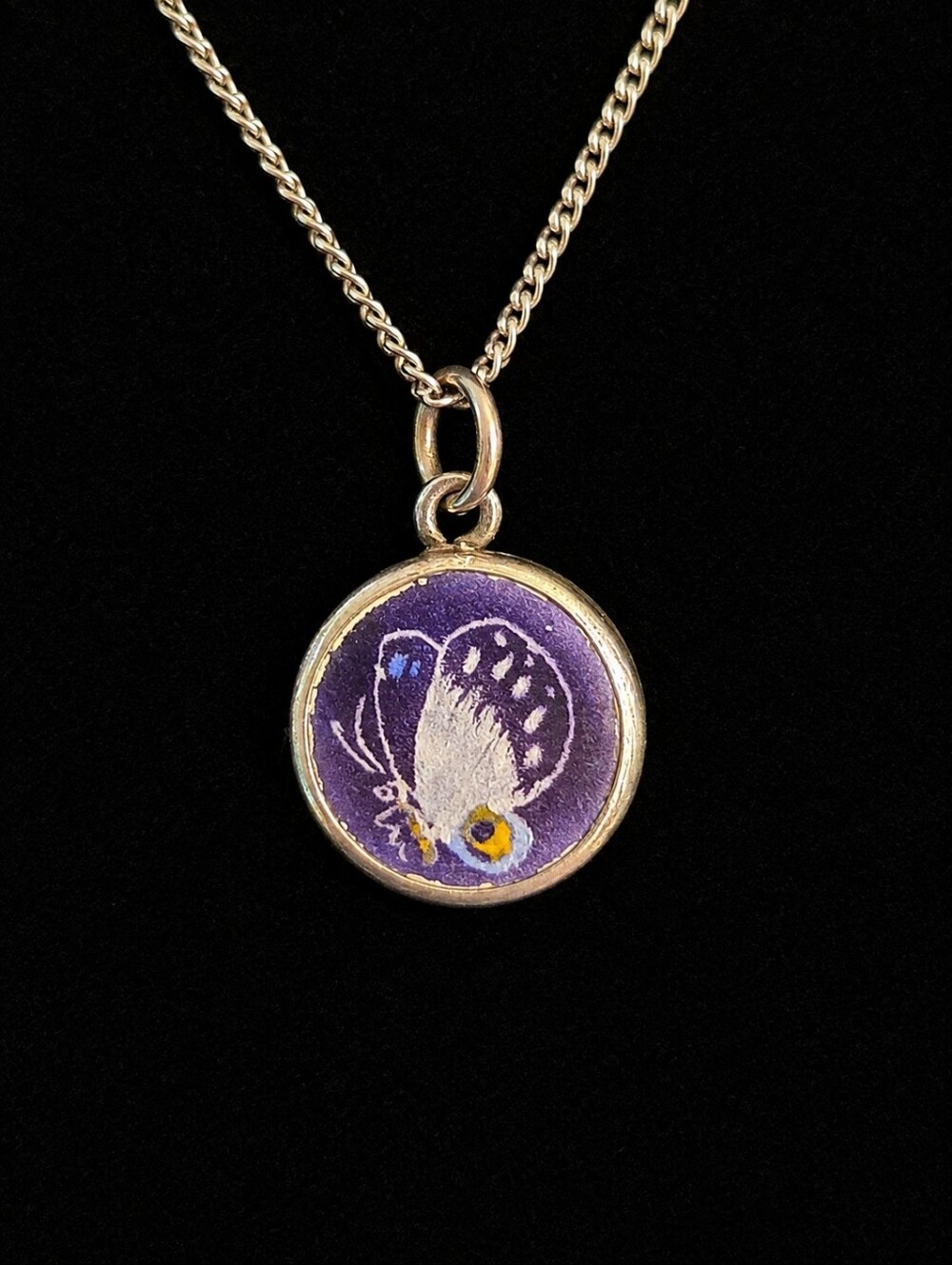 Vintage Italian Sterling Silver Tiny Butterfly Pendant Necklace – Purple Enamel